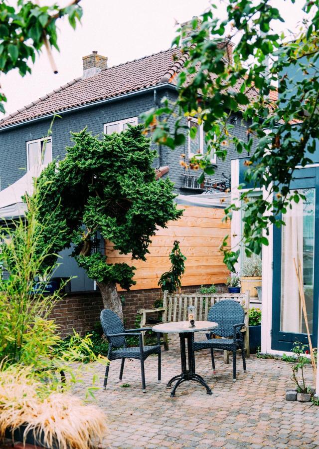 Huis Aan De Haven Lemmer Exteriör bild